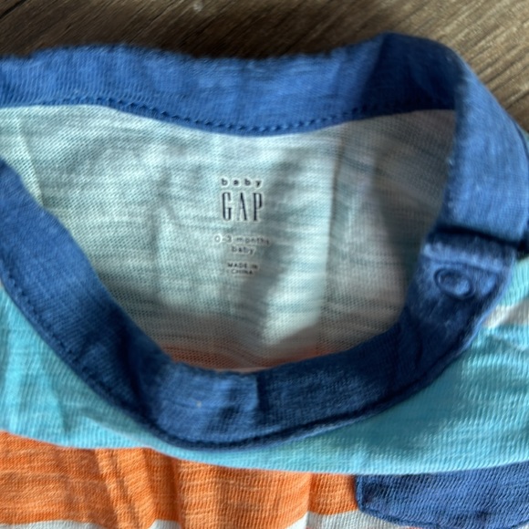 Gap Rompers - Picture 6 of 9